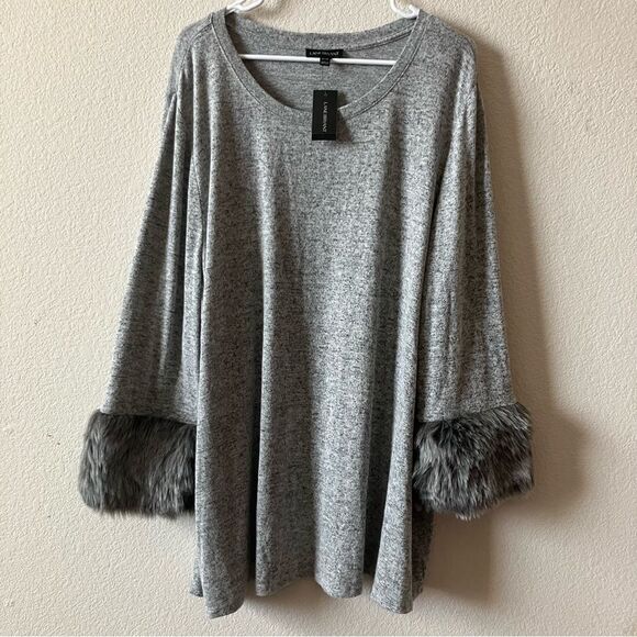 NWT Lane Bryant Gray Faux Fur Modern Sleeves Flowy Drapey Tunic Sweater 26/28 - Picture 1 of 6